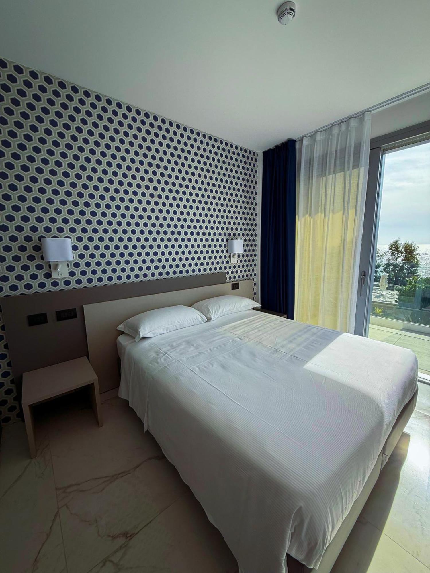 Hotel Villa Levi Sanremo Exteriér fotografie